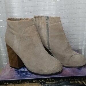 2/$25 or 3/$30 Suede Jeffrey Campbell Hanger Bootie High Heel Boots Sz7.5